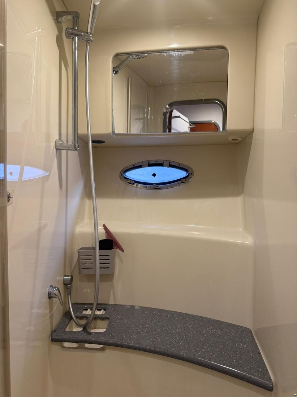Formula 45 Yacht