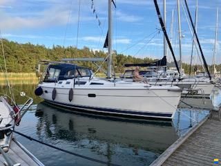 Hunter 356