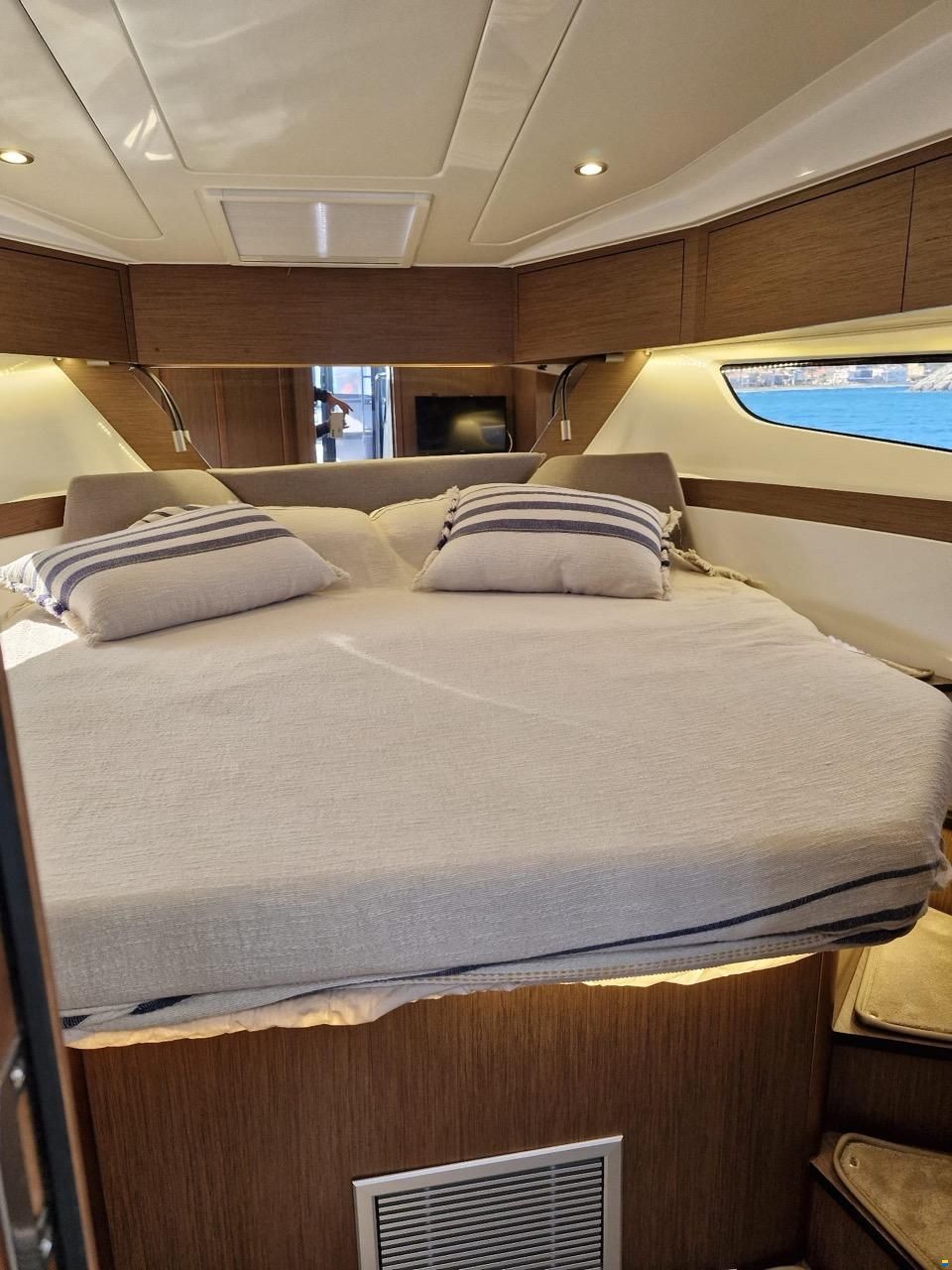 Beneteau Antares 11 Fly, 2022