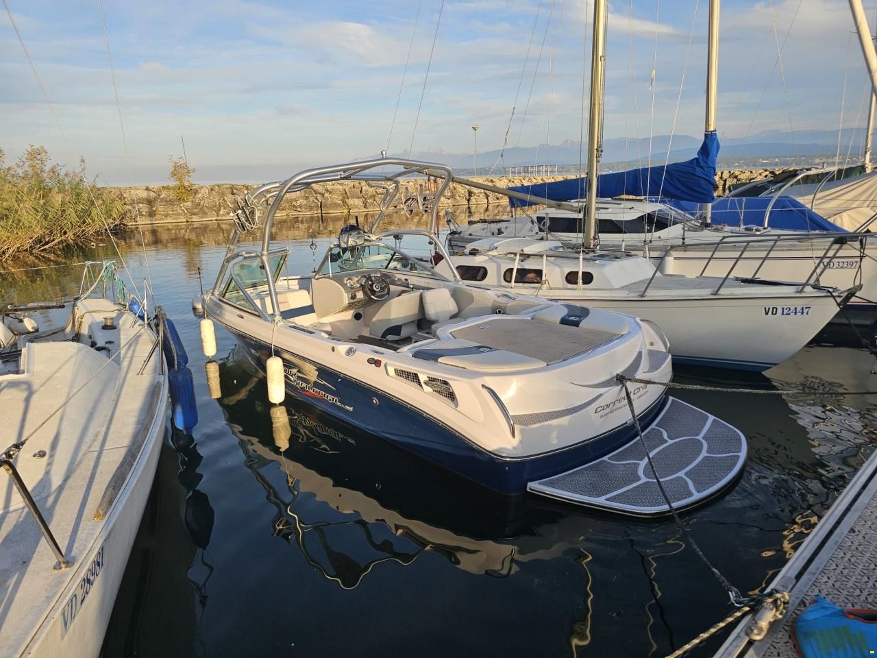 Correct Craft Nautique 210