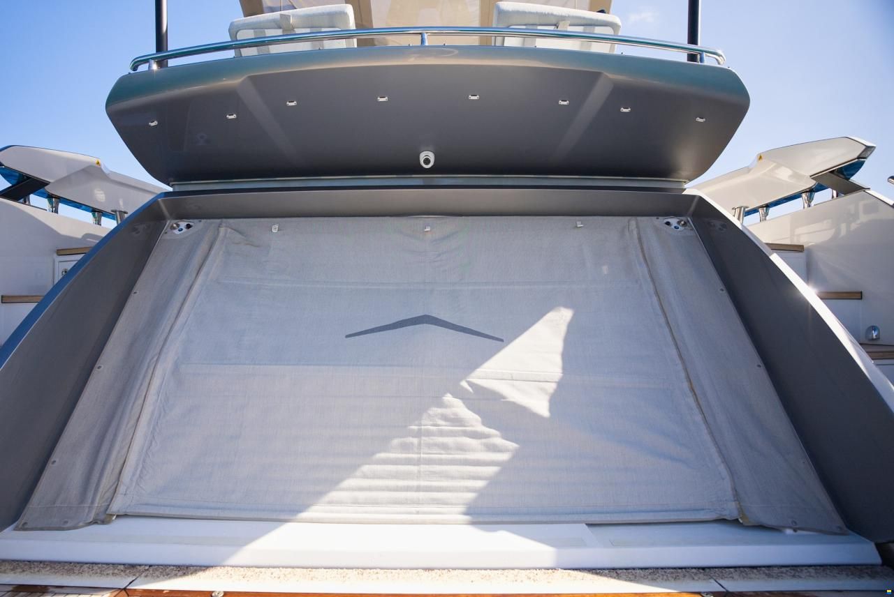 Azimut S8