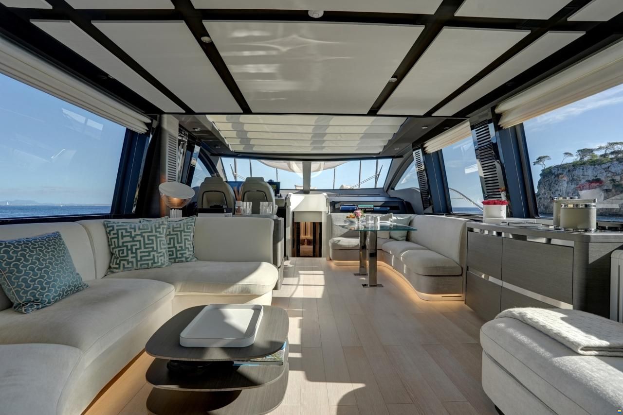 Azimut S8