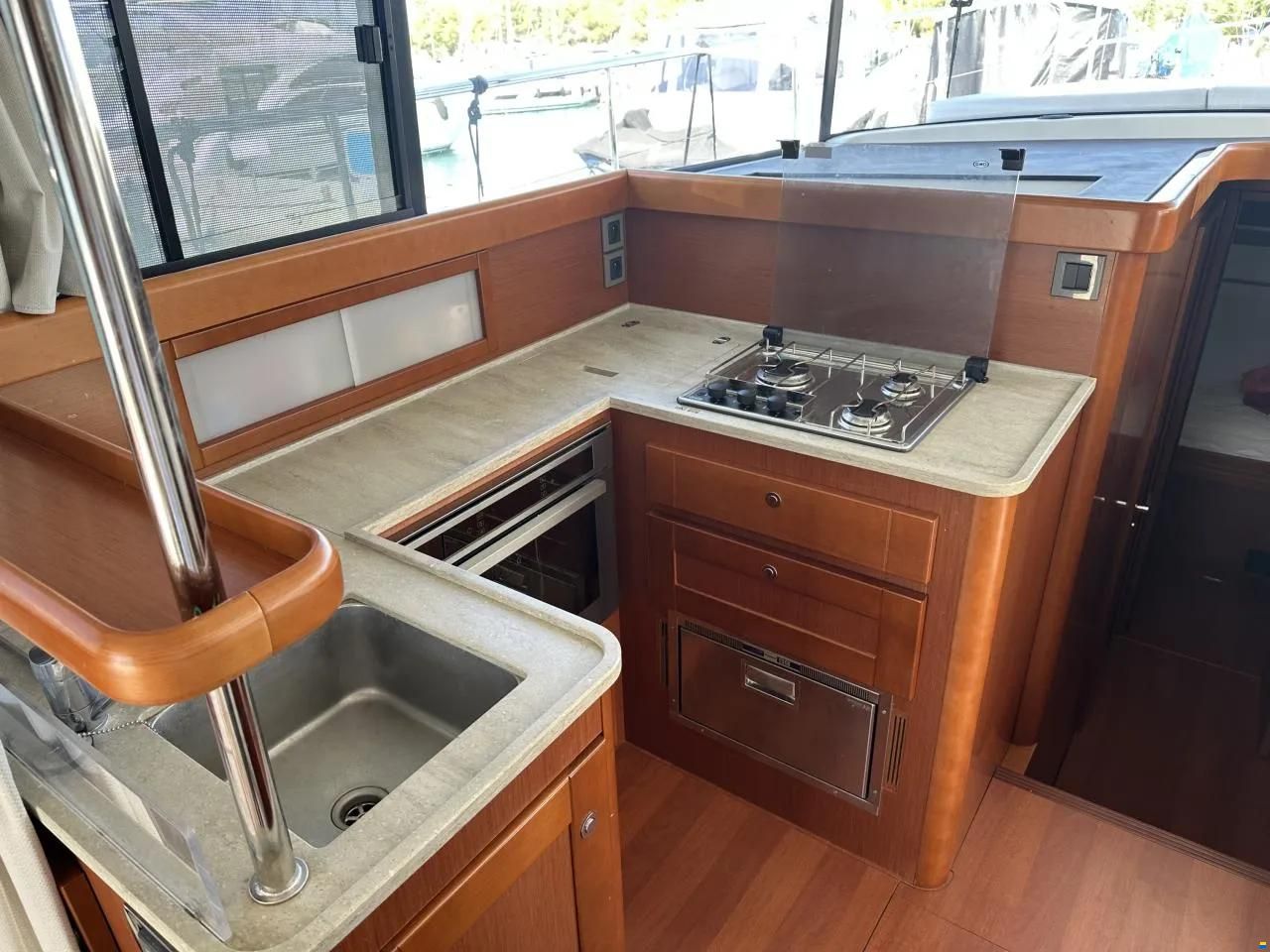 Beneteau Swift Trawler 44