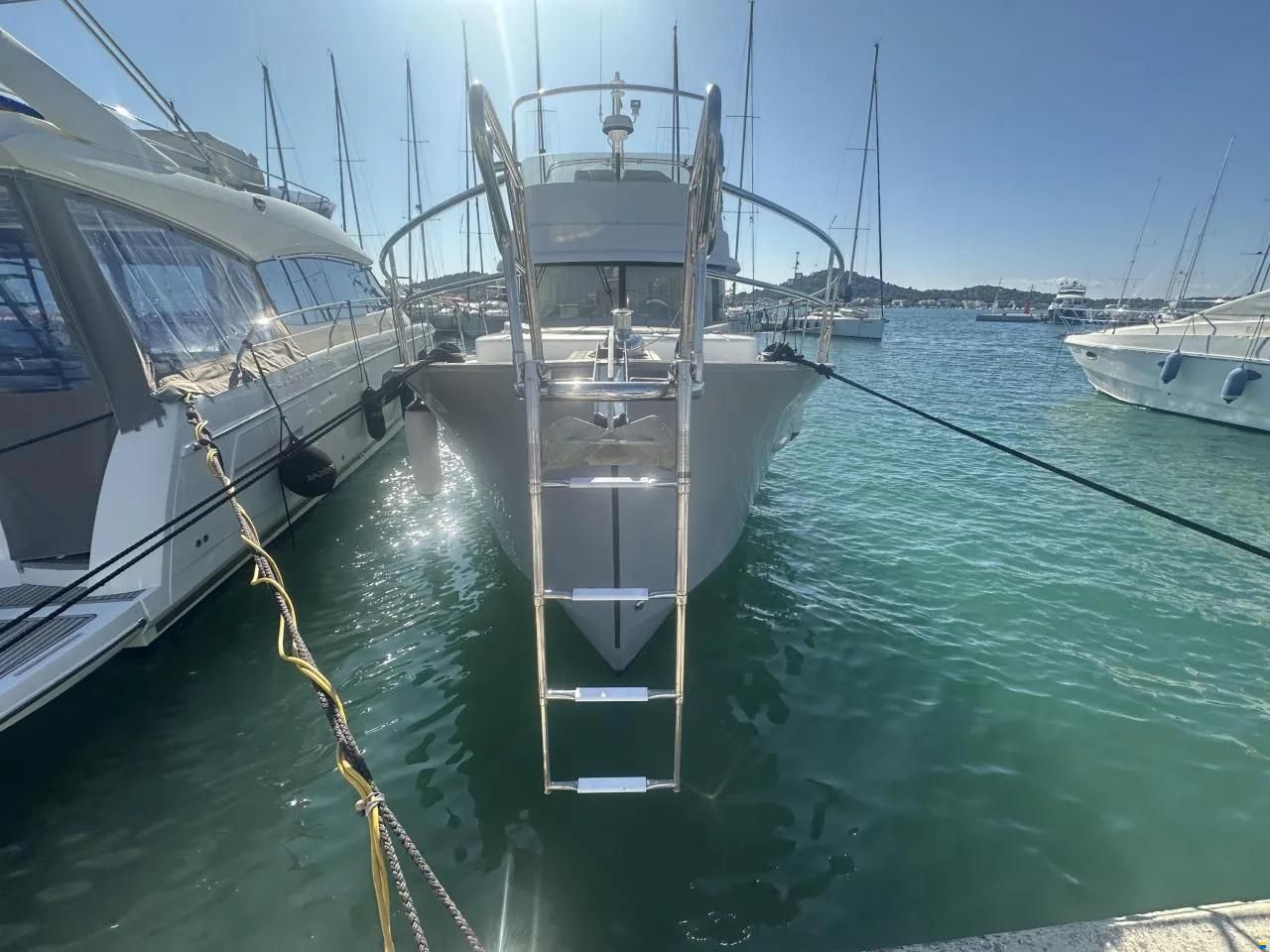 Beneteau Swift Trawler 44