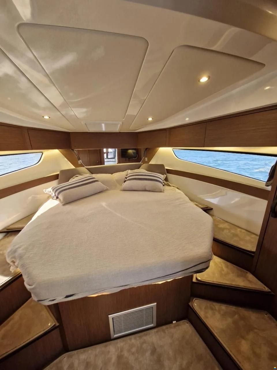 Beneteau Antares 11 Fly