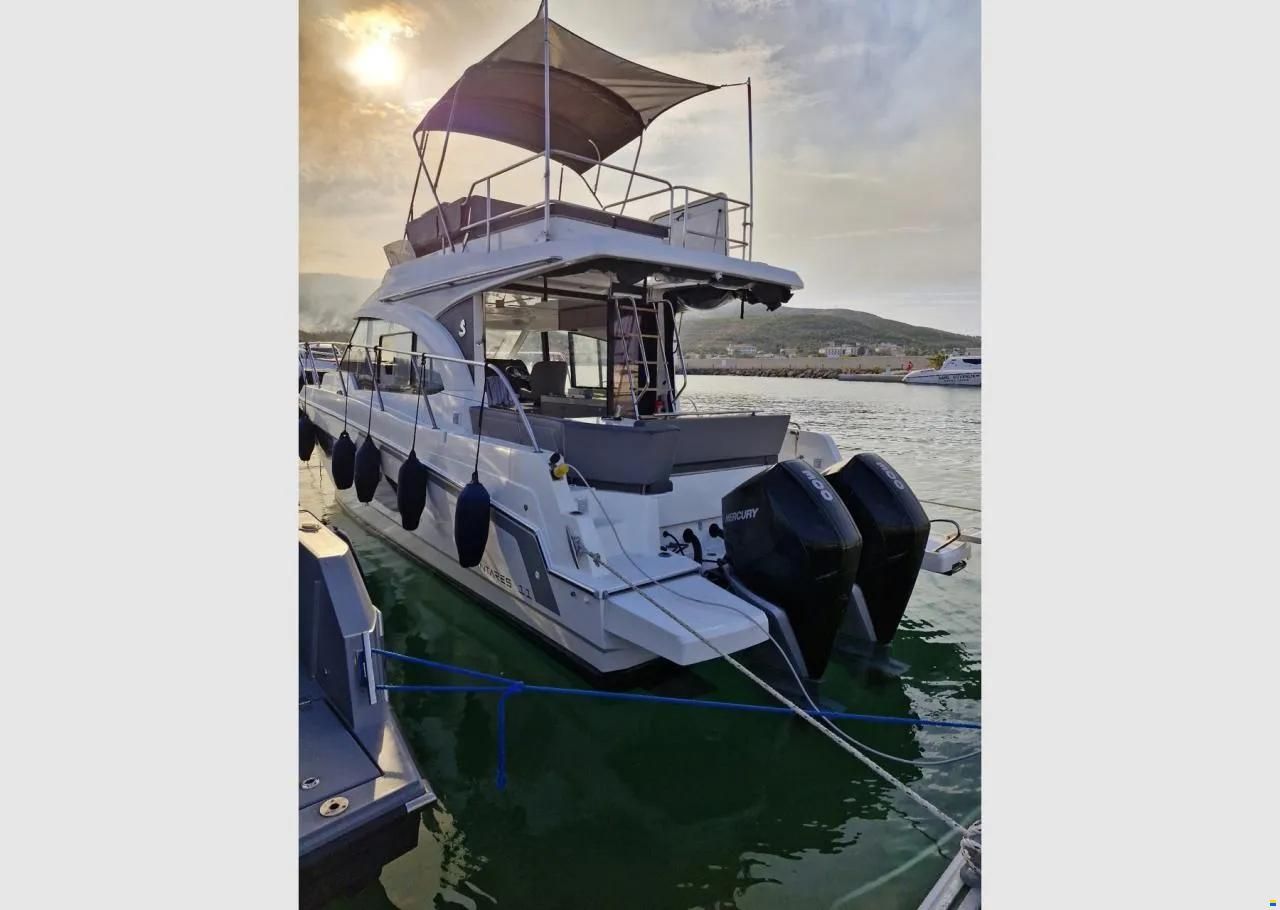 Beneteau Antares 11 Fly