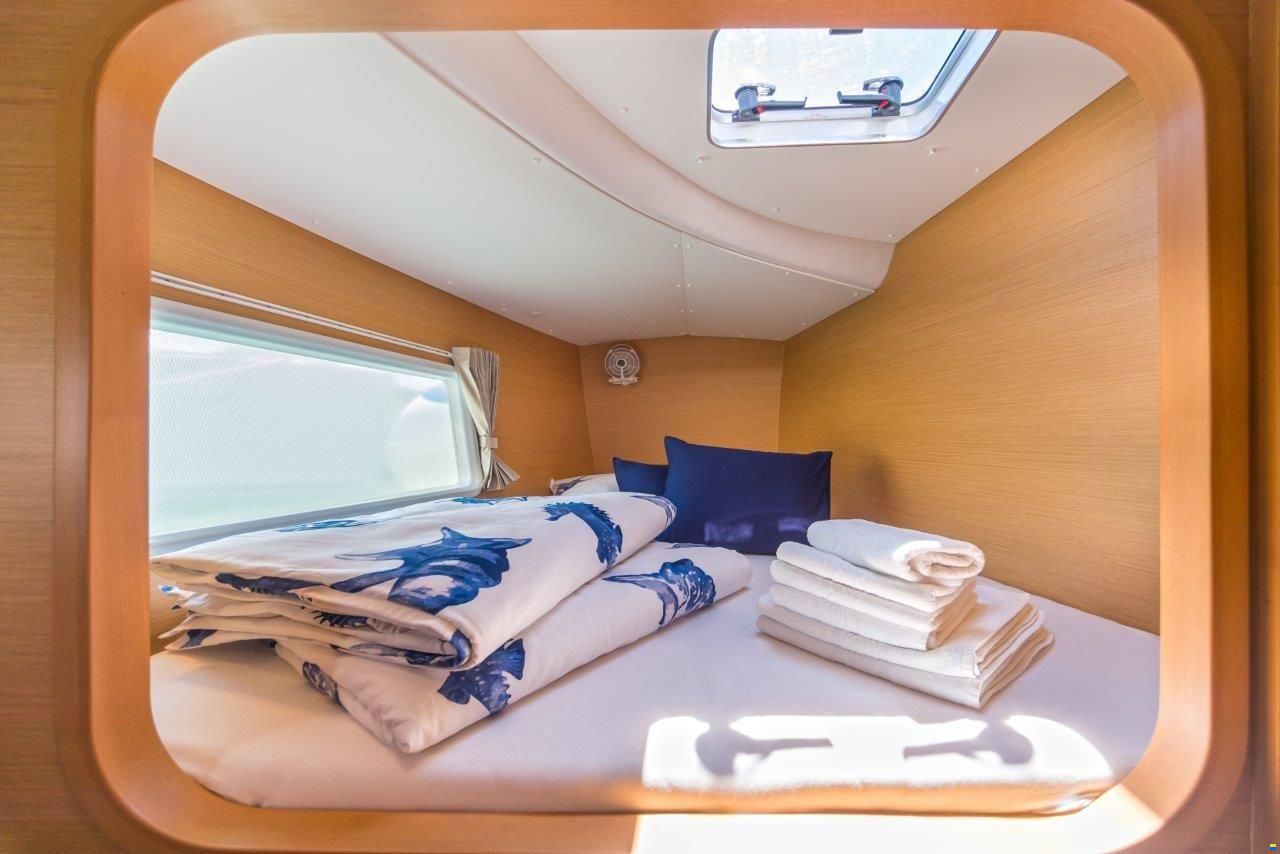 Lagoon 380