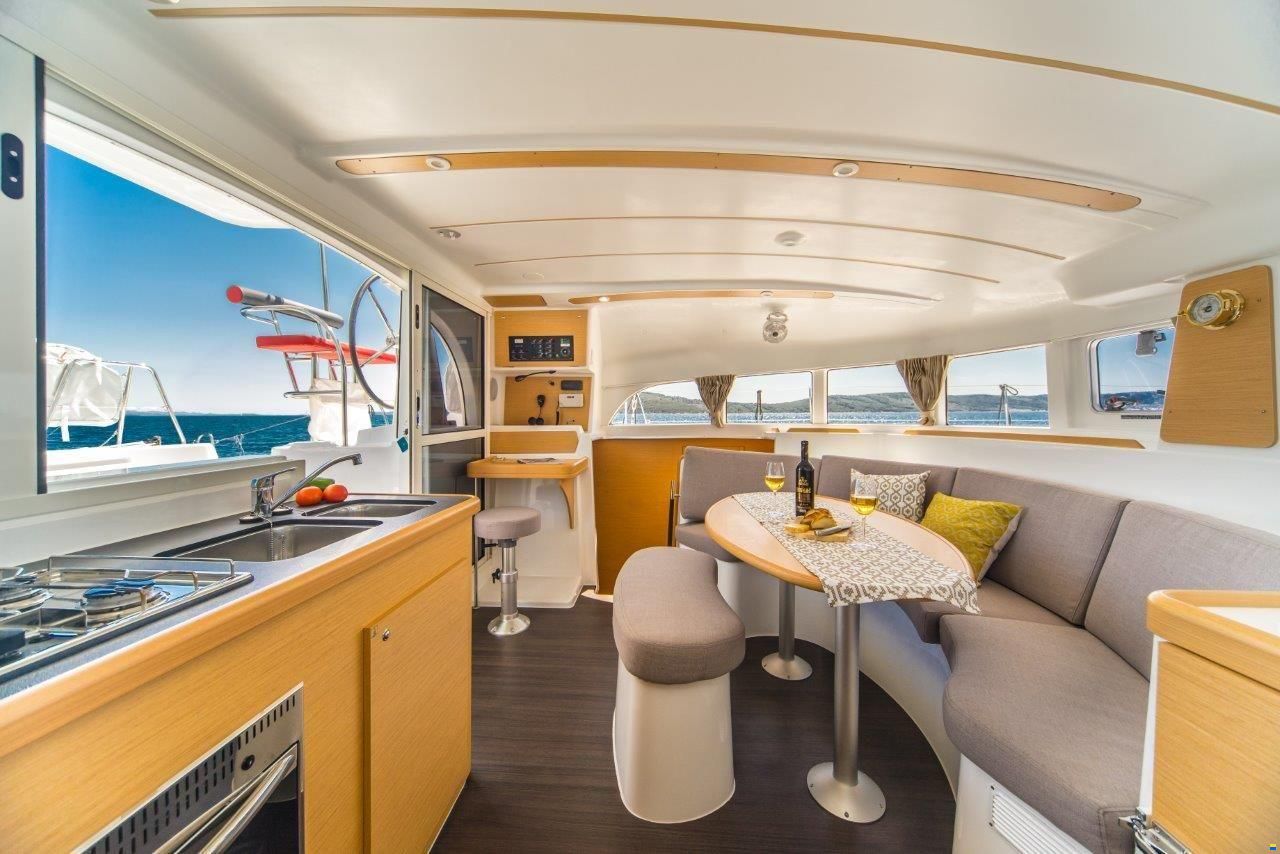 Lagoon 380