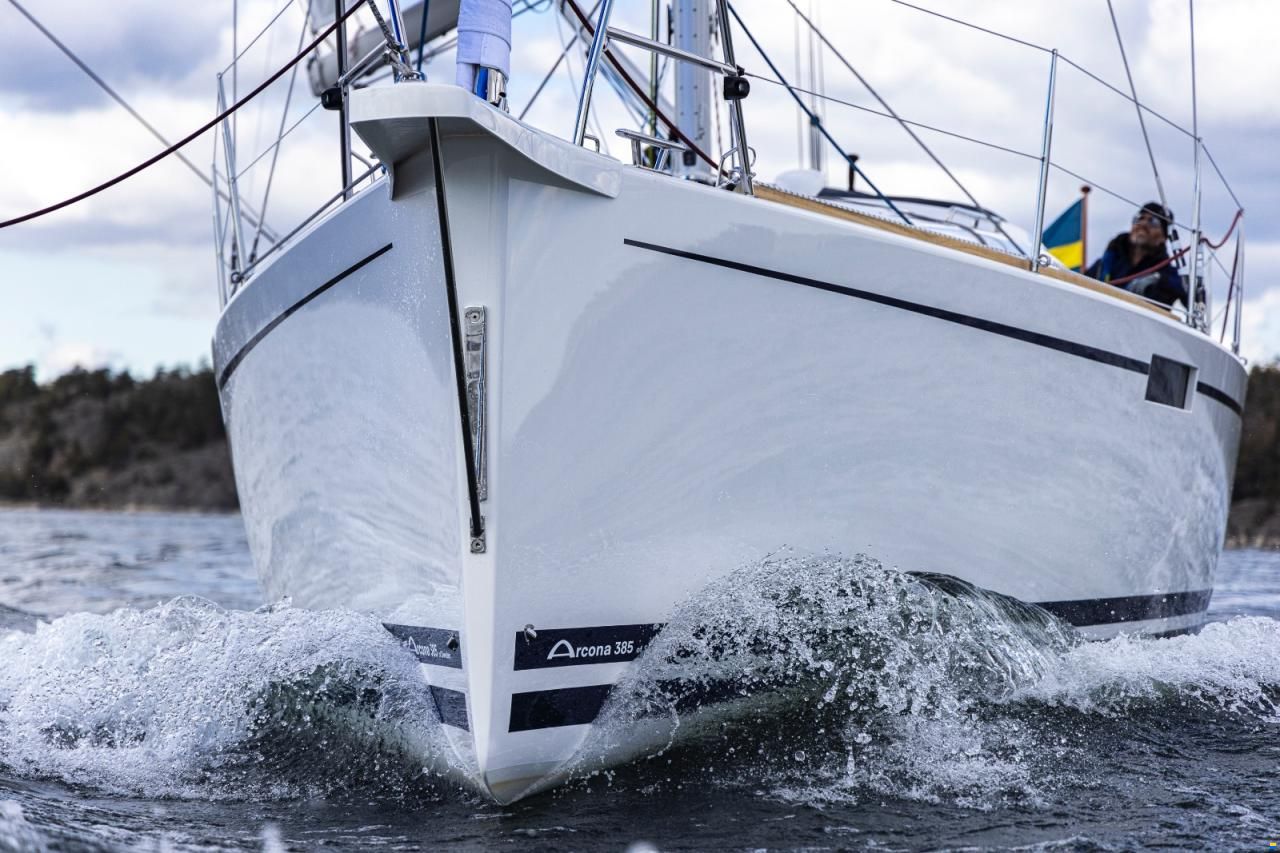 Arcona 385