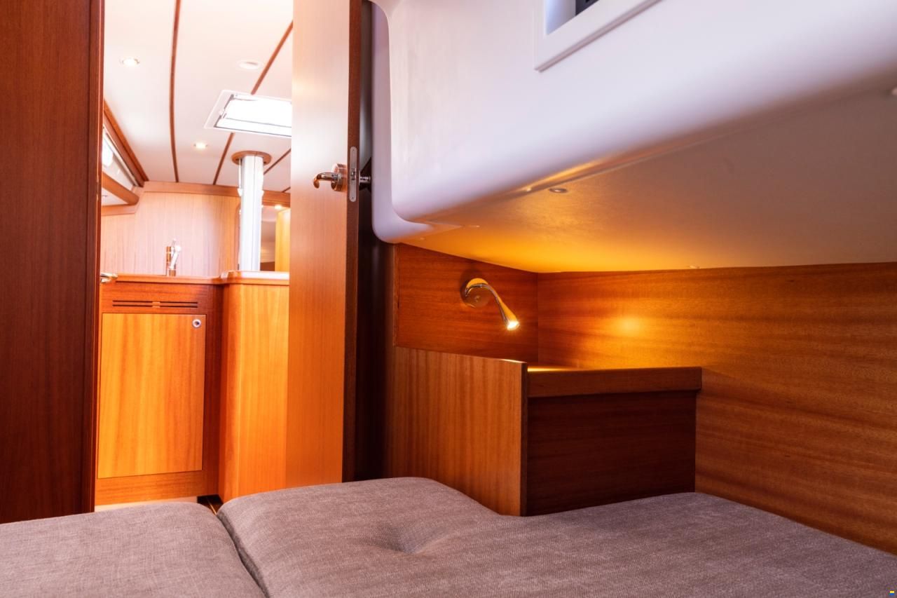 Arcona 385