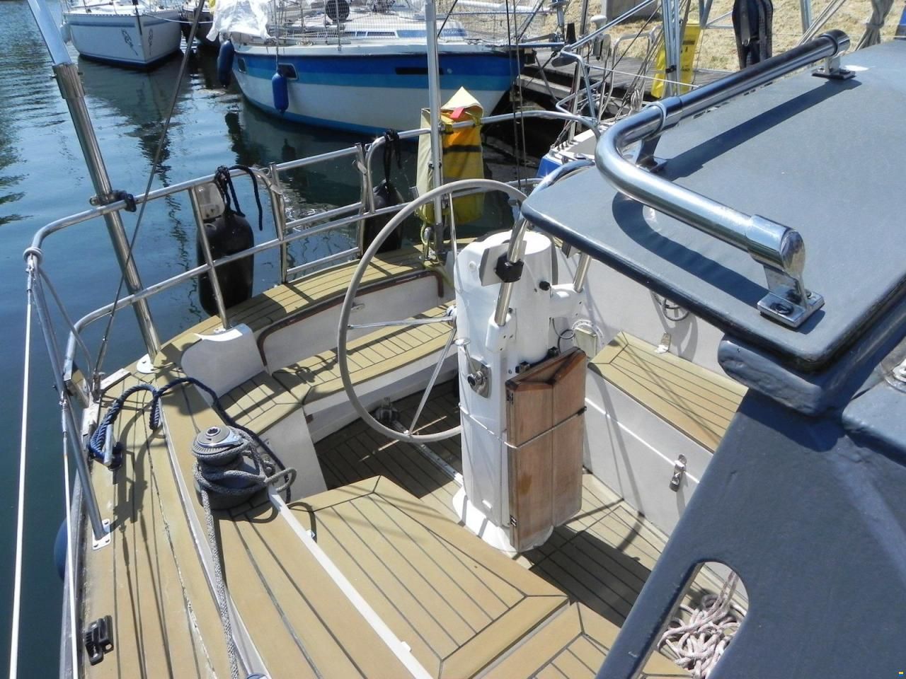 C&C Yachts 30E