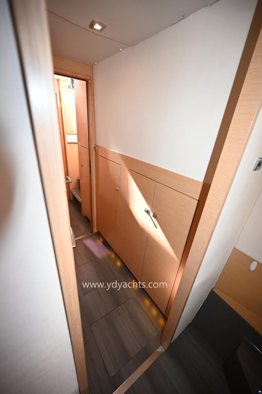 Fountaine Pajot Helia 44