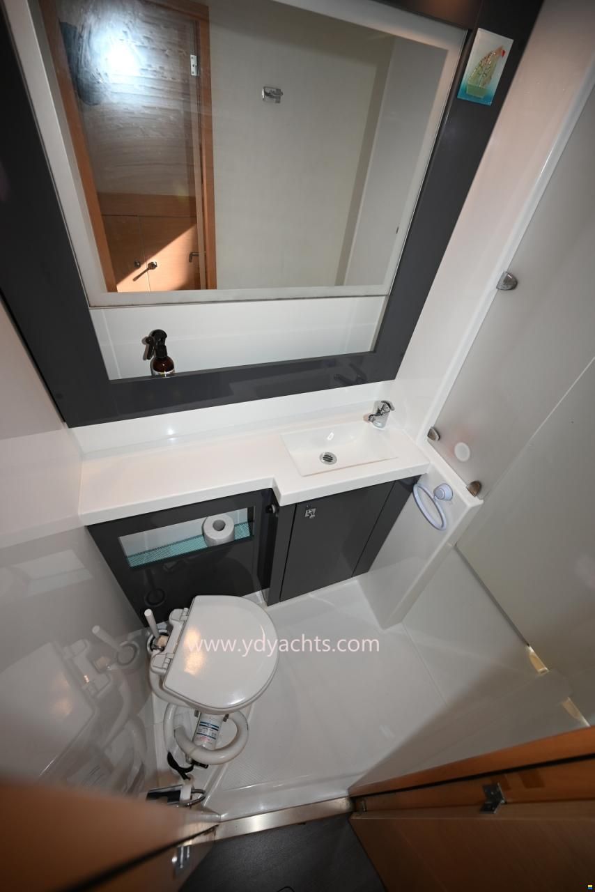 Fountaine Pajot Helia 44