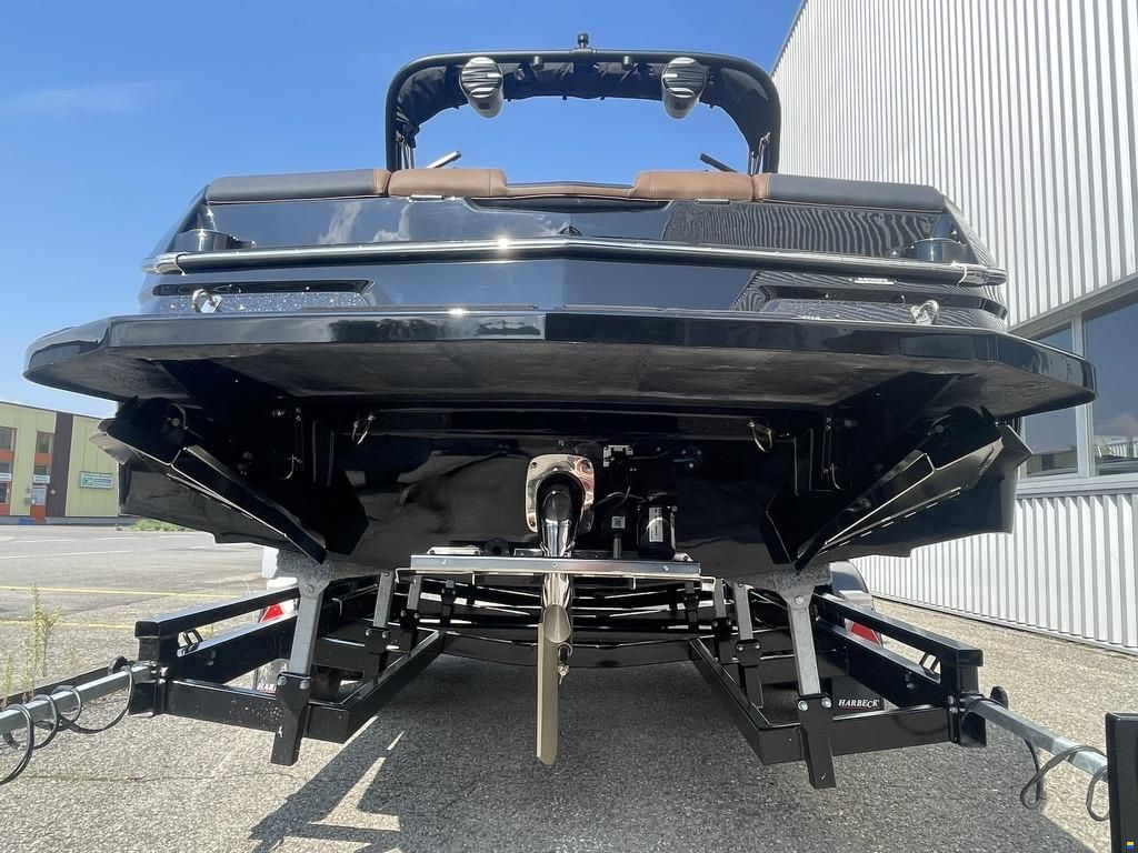 MasterCraft NXT23 | 2026 | black