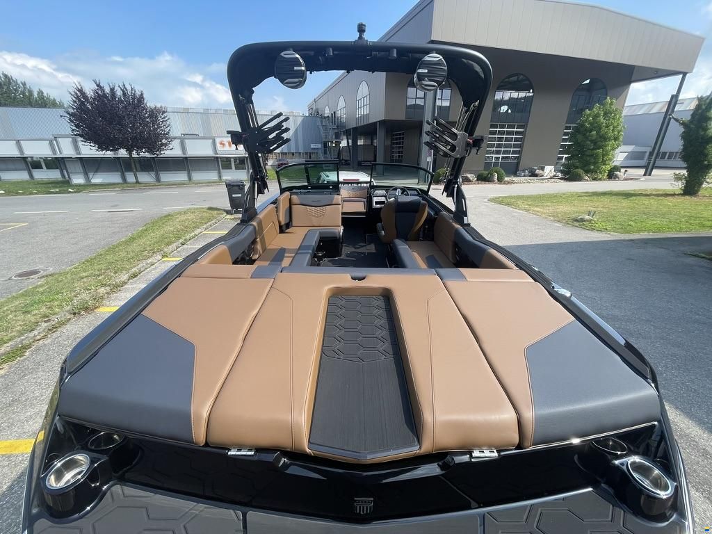 MasterCraft NXT23 | 2026 | black