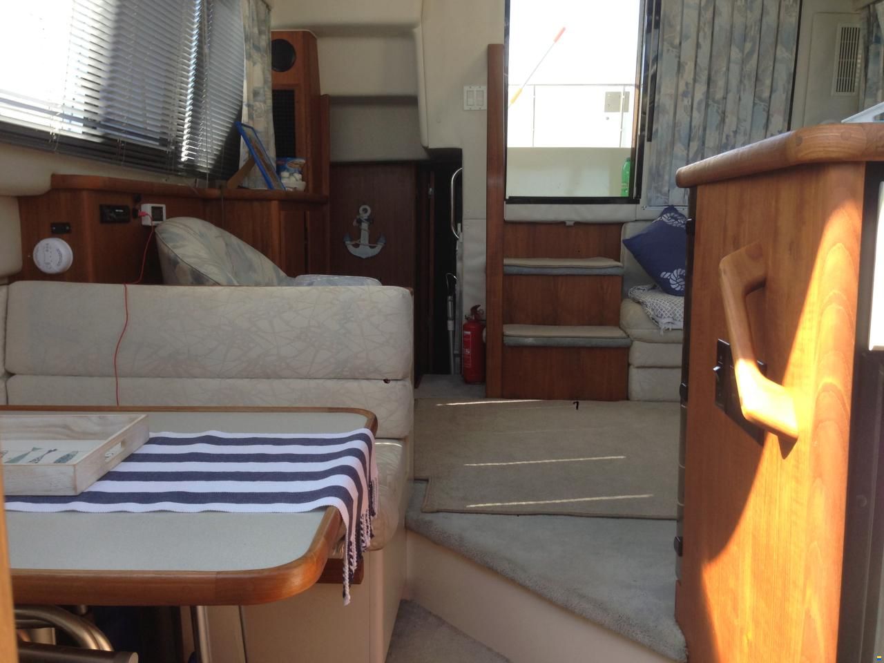 Carver 33 AFT Fly