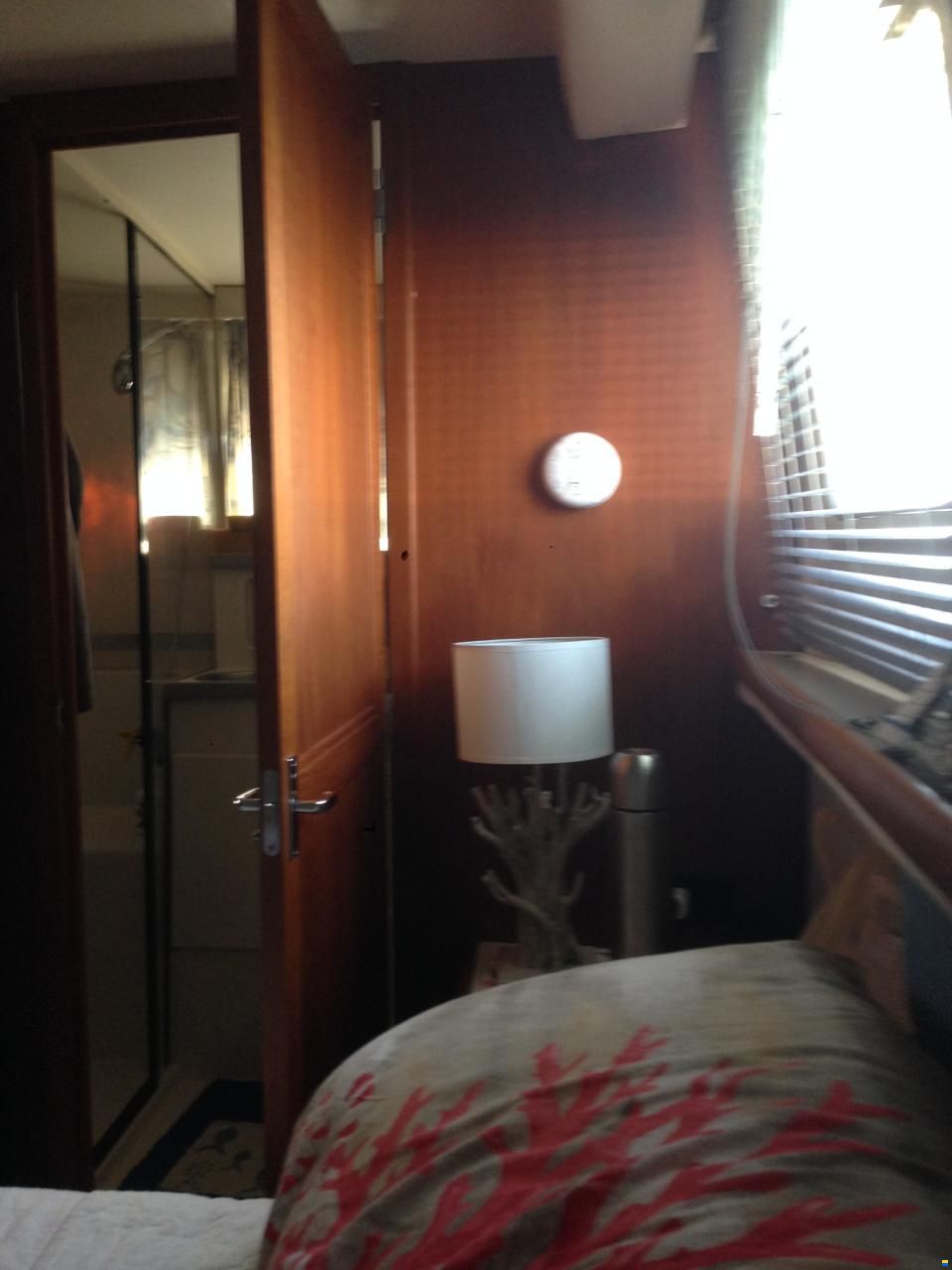 Carver 33 AFT Fly