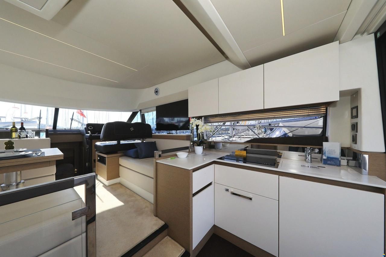 Prestige 460