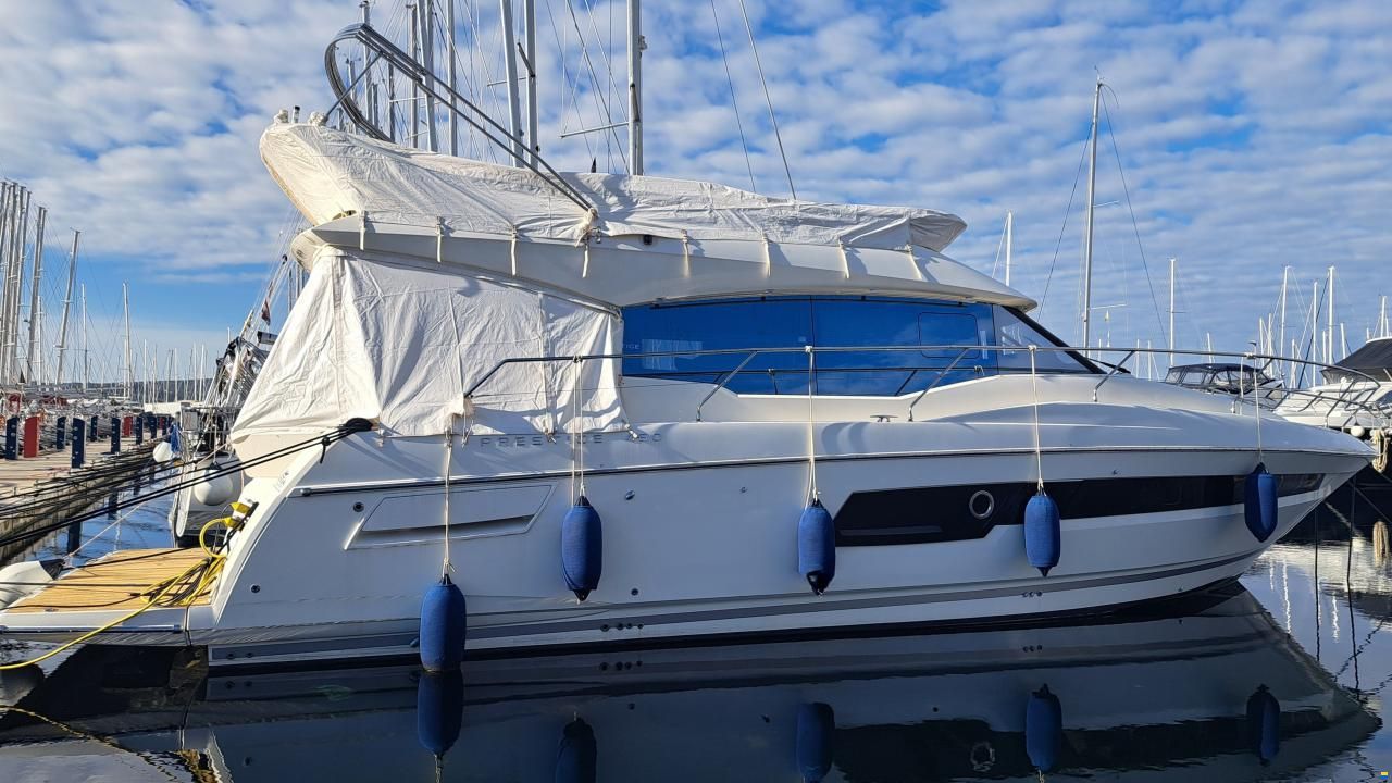 Prestige 460