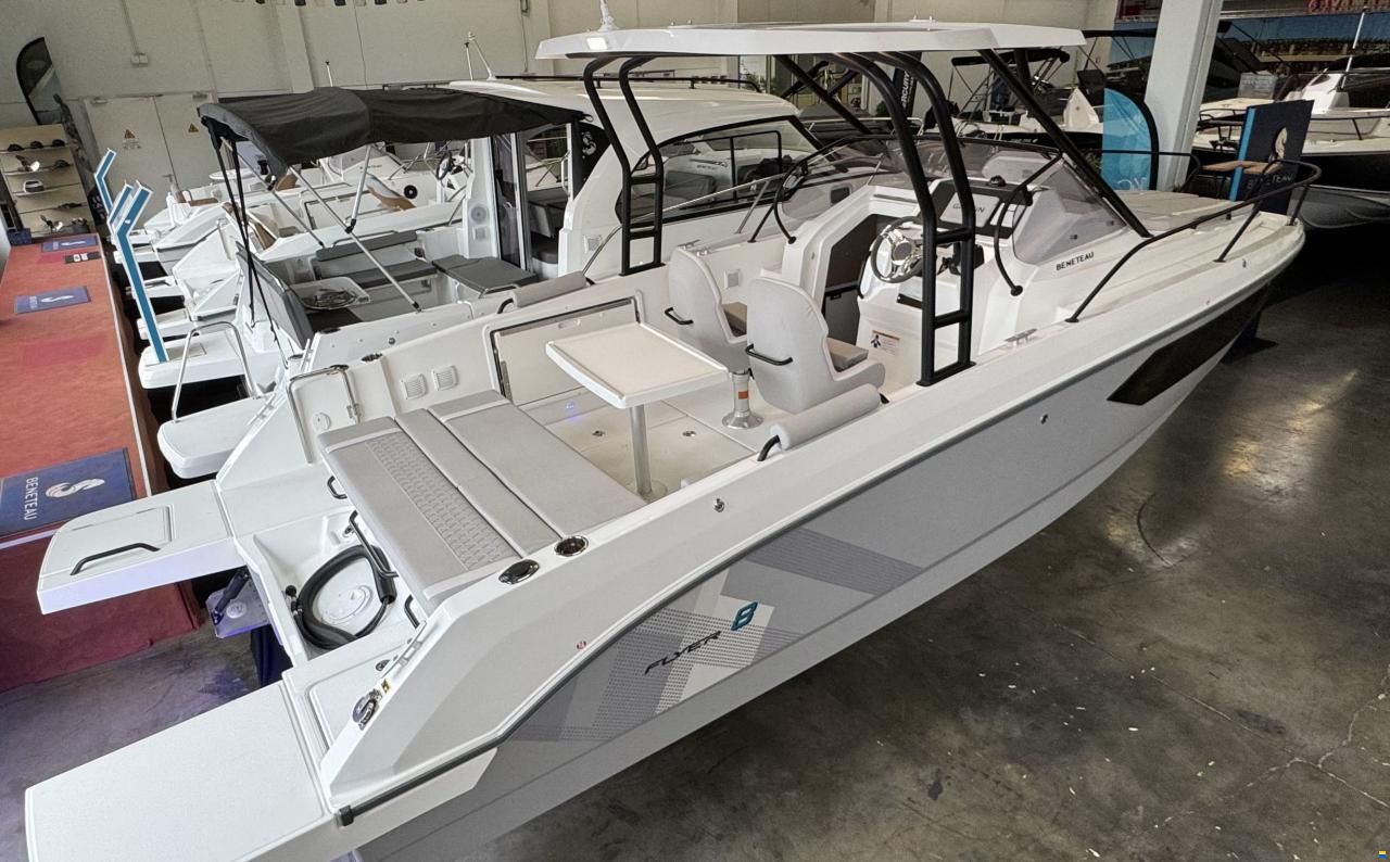 Beneteau Flyer 8 Sundeck