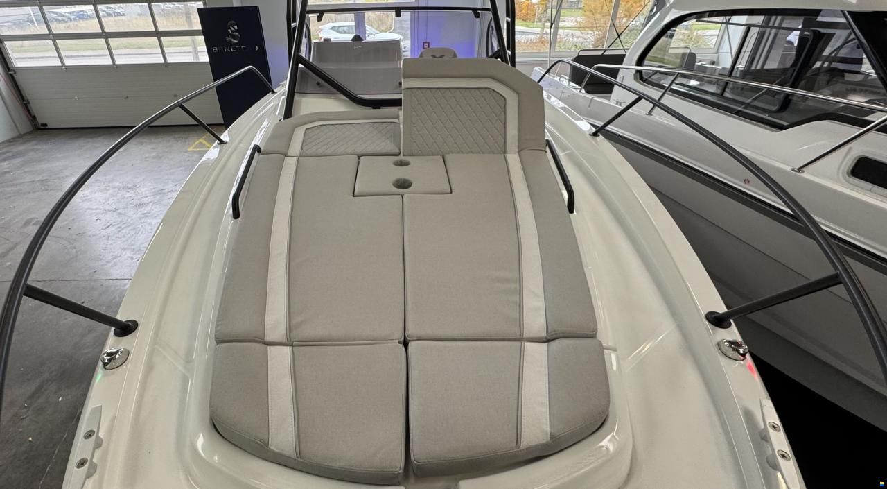 Beneteau Flyer 8 Sundeck