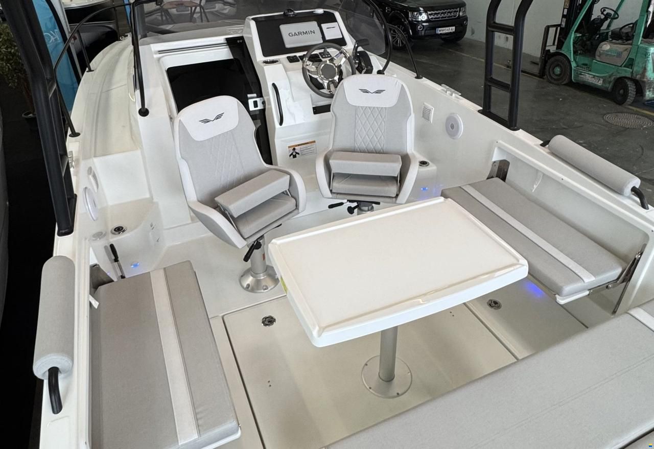 Beneteau Flyer 8 Sundeck