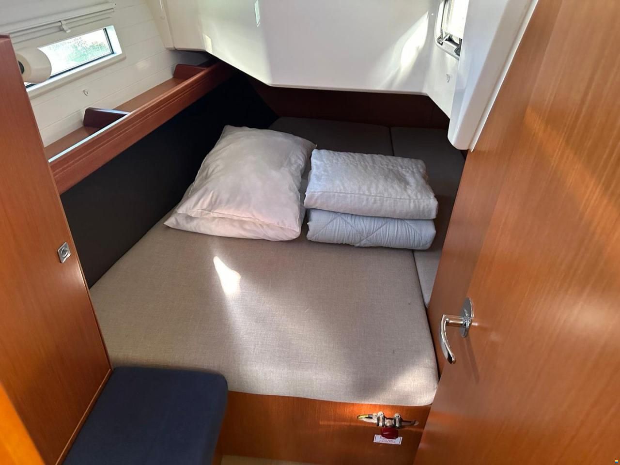 Bavaria Cruiser 37