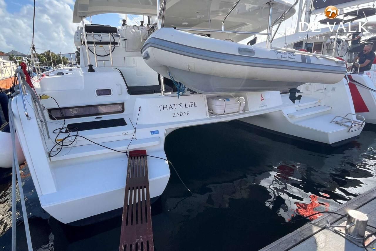 Lagoon 42