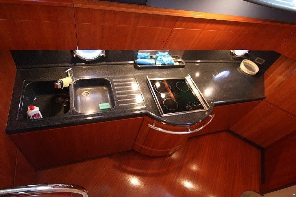 Azimut 50