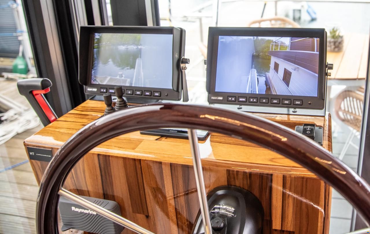HT Catamarans OASE 410