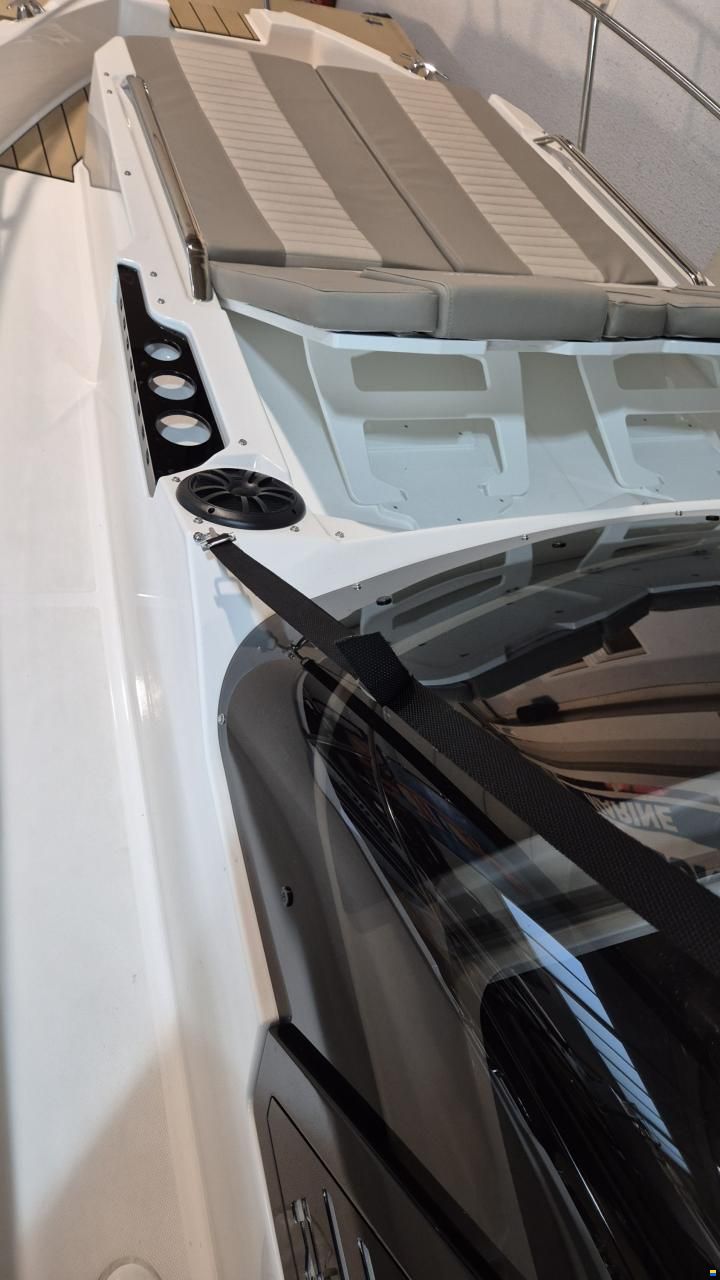 Karnic R8-S