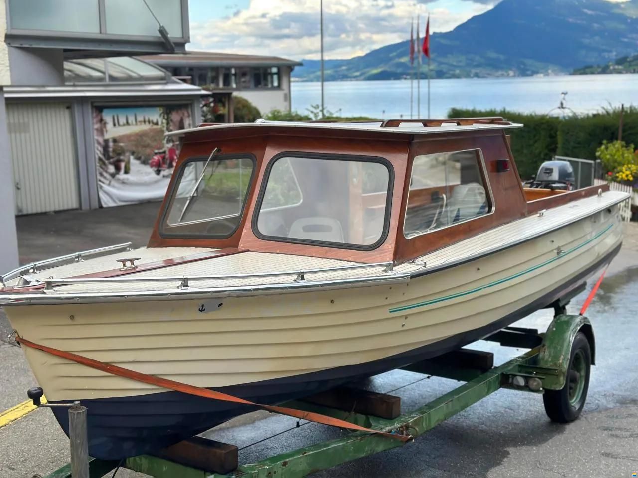 Hensa  De Luxe Variant