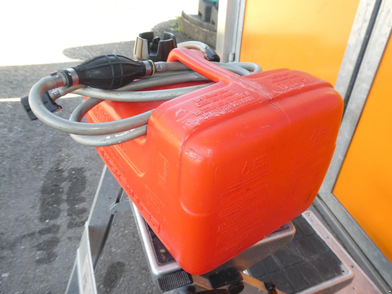 Mercury Benzintank 12 l Quicksilver