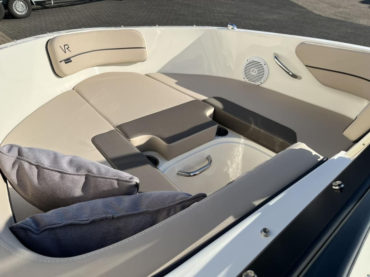 Bayliner VR4 Bowrider