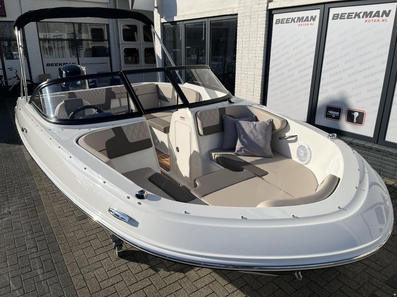 Bayliner VR4 Bowrider