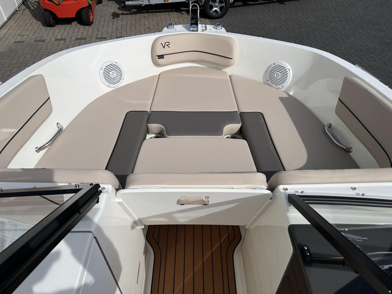 Bayliner VR6 Bowrider