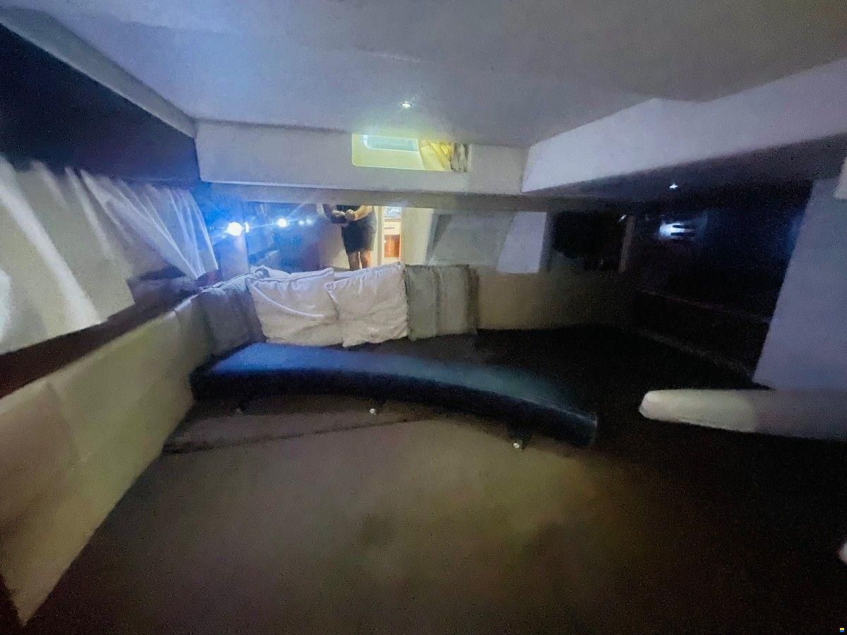 Sea Ray 370 Sundancer