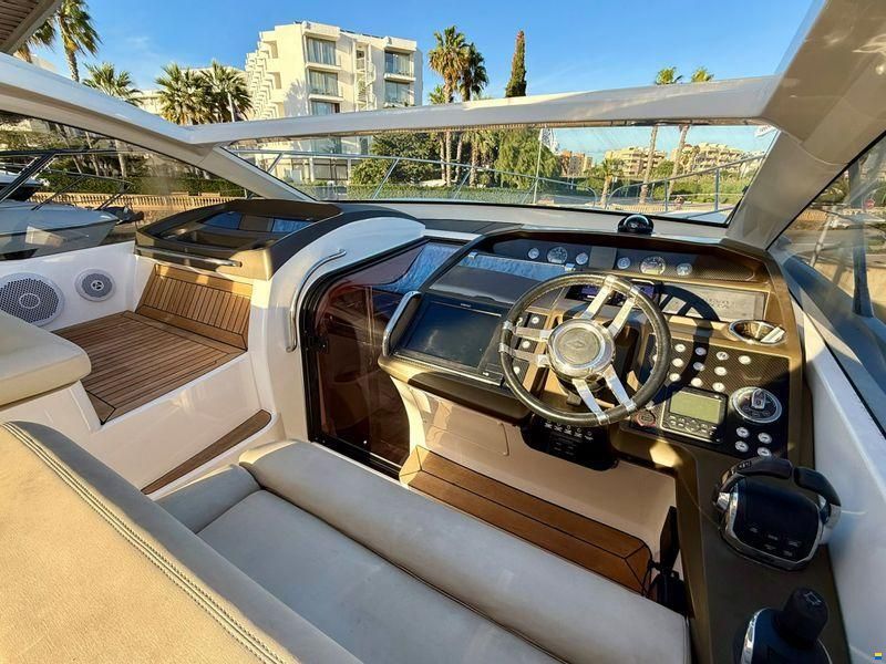Sunseeker Portofino 40