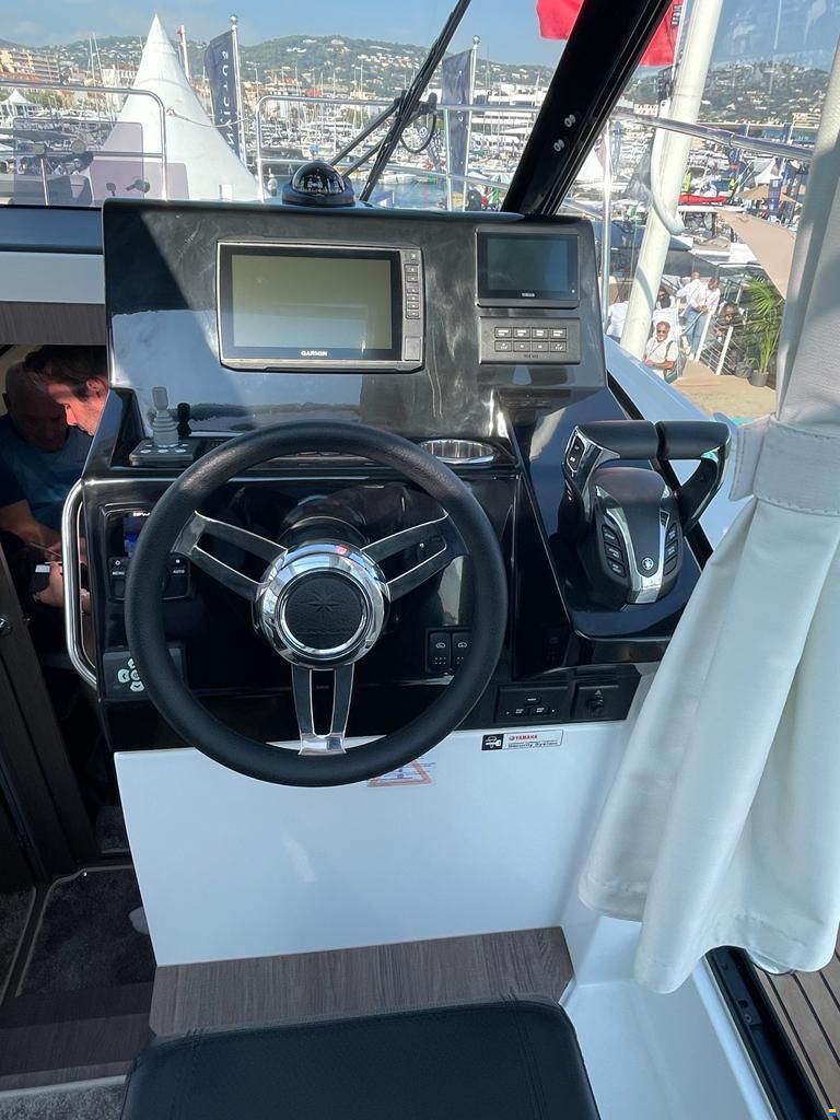 Jeanneau Merry Fisher 895 S2