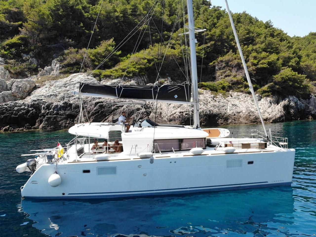 Lagoon 450 F