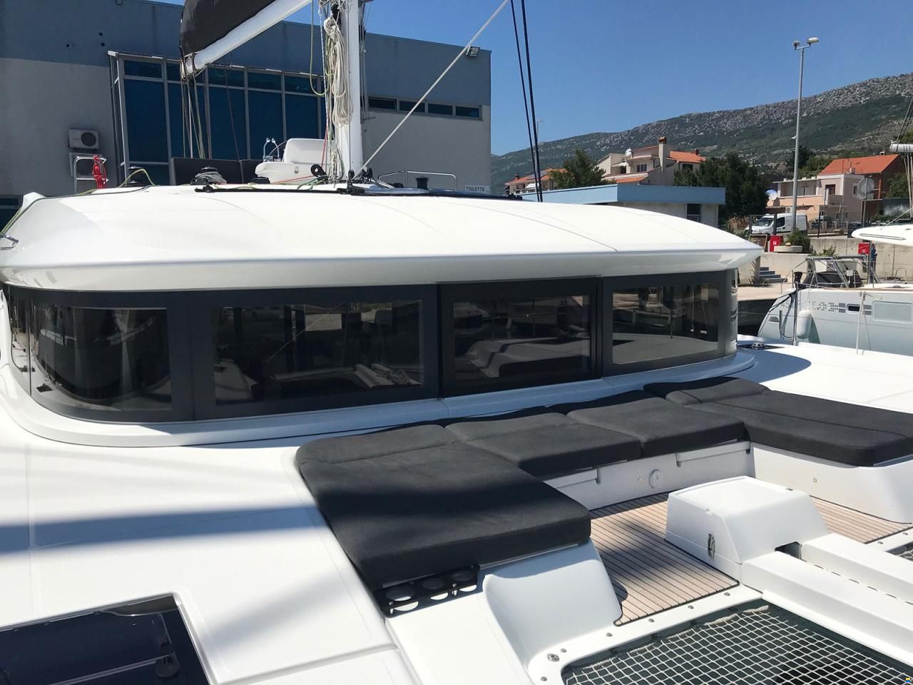 Lagoon 50