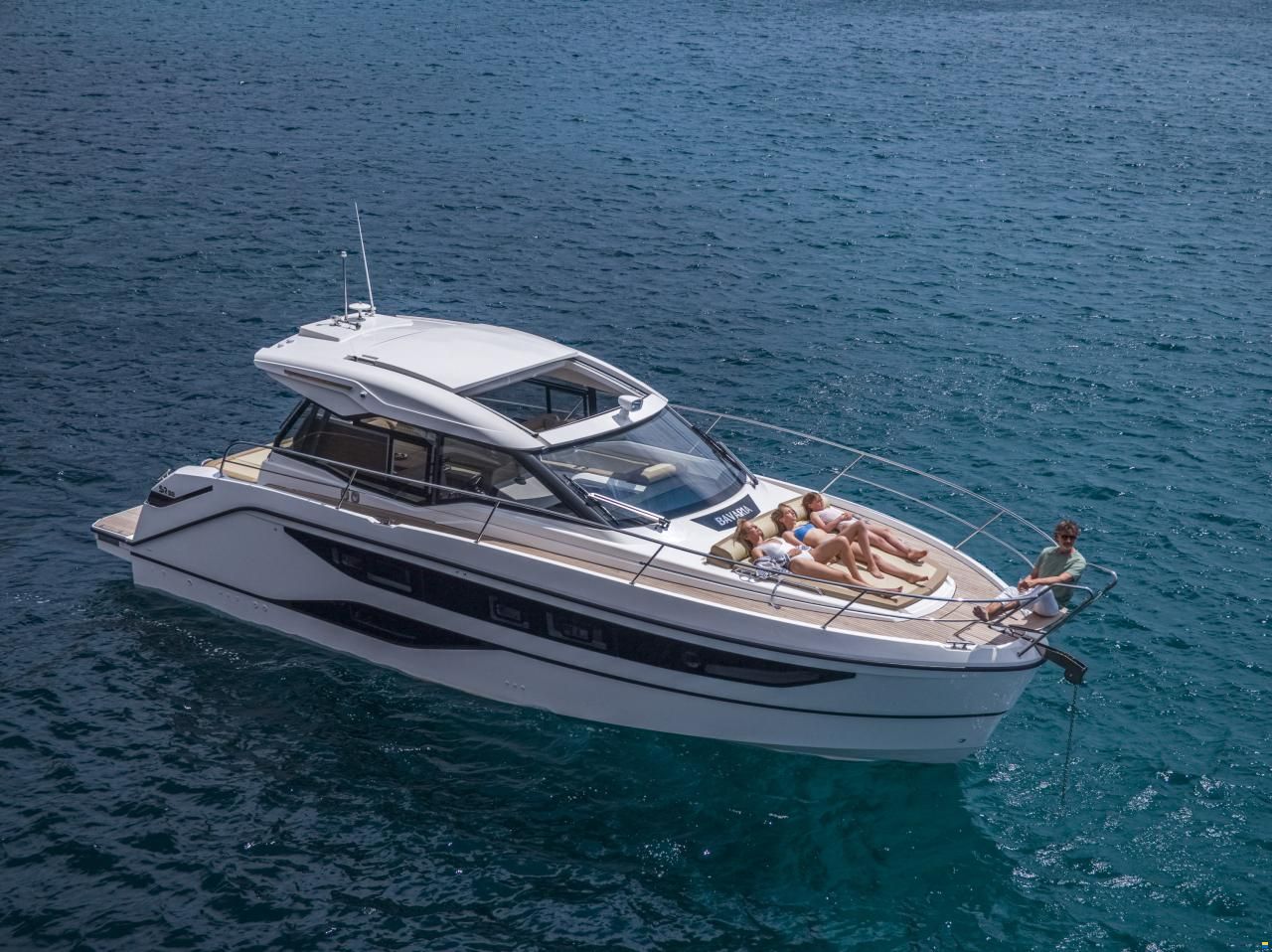 Bavaria SR38 HT Inkl. kostenloser Liegeplatz am