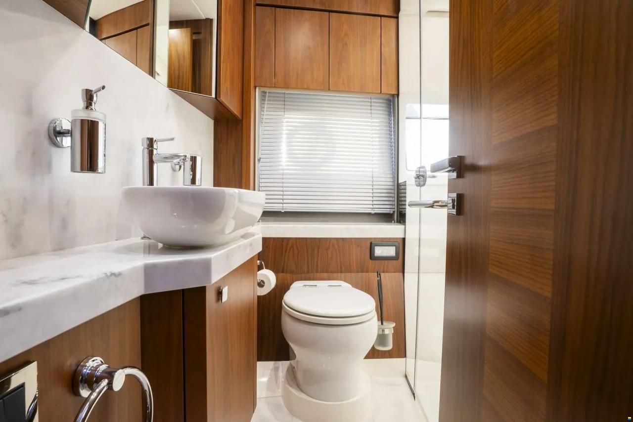 Sunseeker Manhattan 66