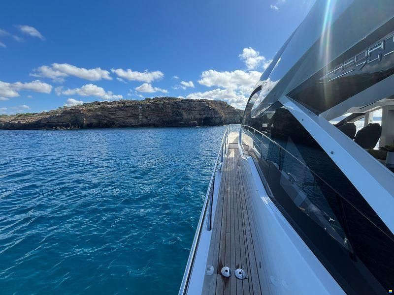 Sunseeker Predator 74 XPS