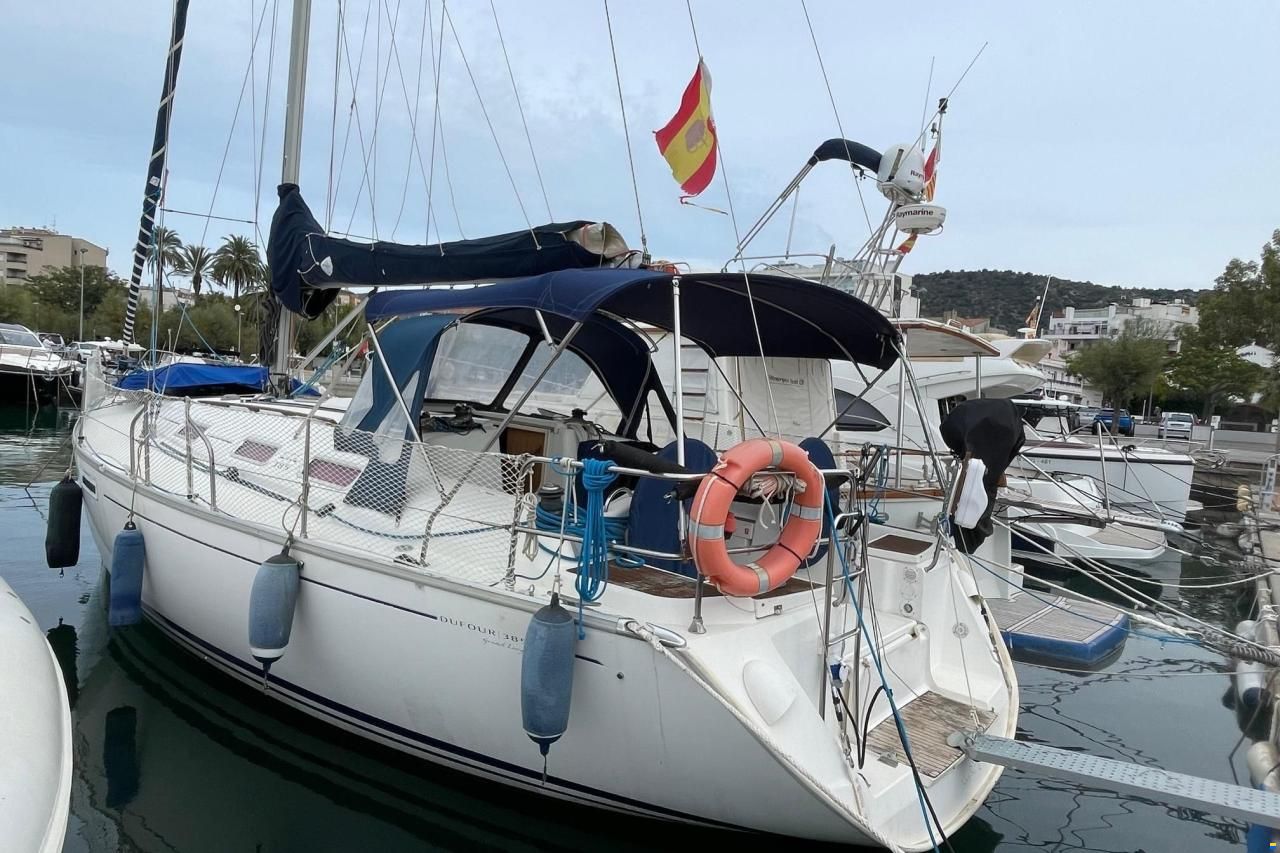 Dufour 385