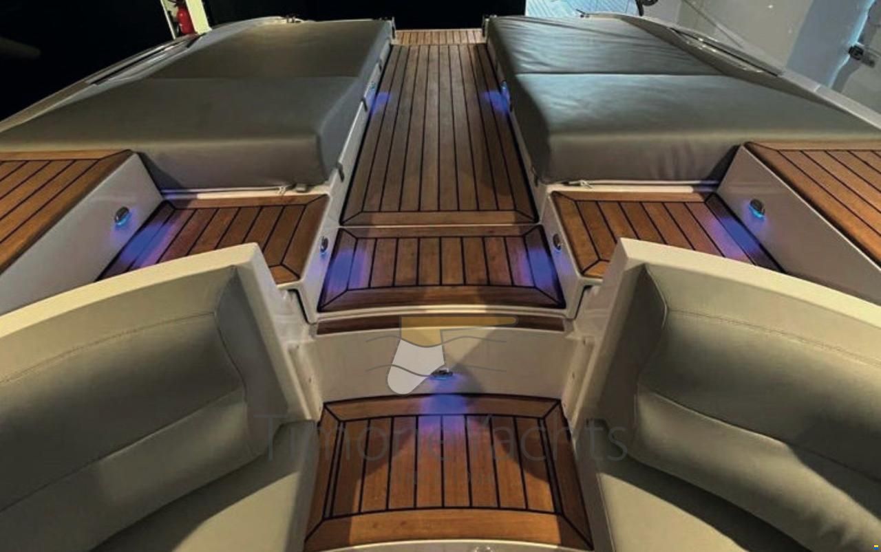 Castoldi 34 jet tender