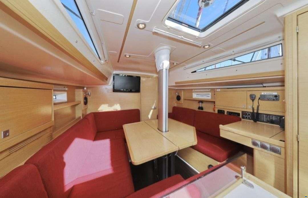Elan 350
