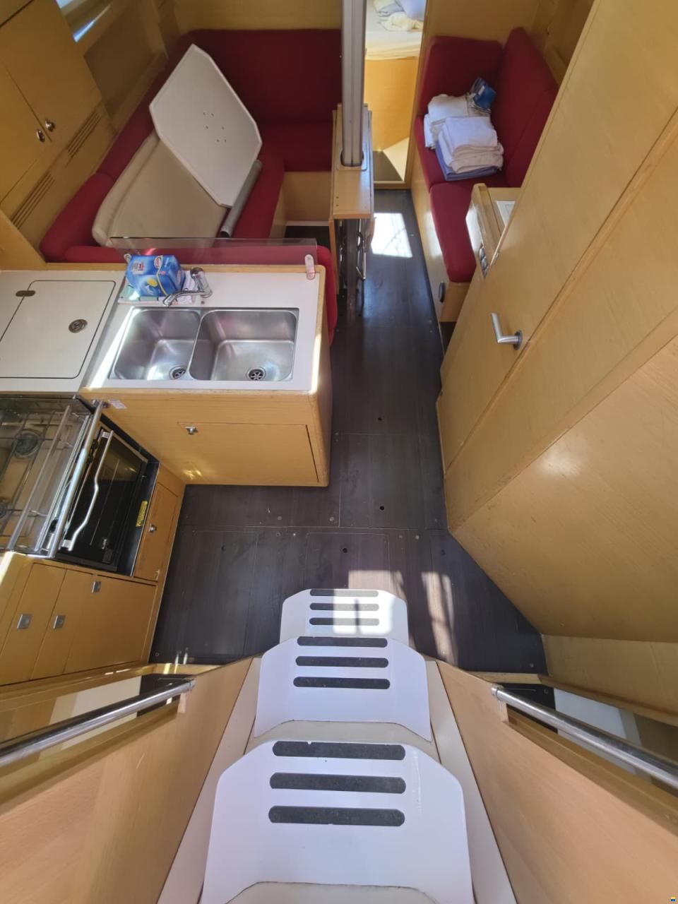 Elan 350