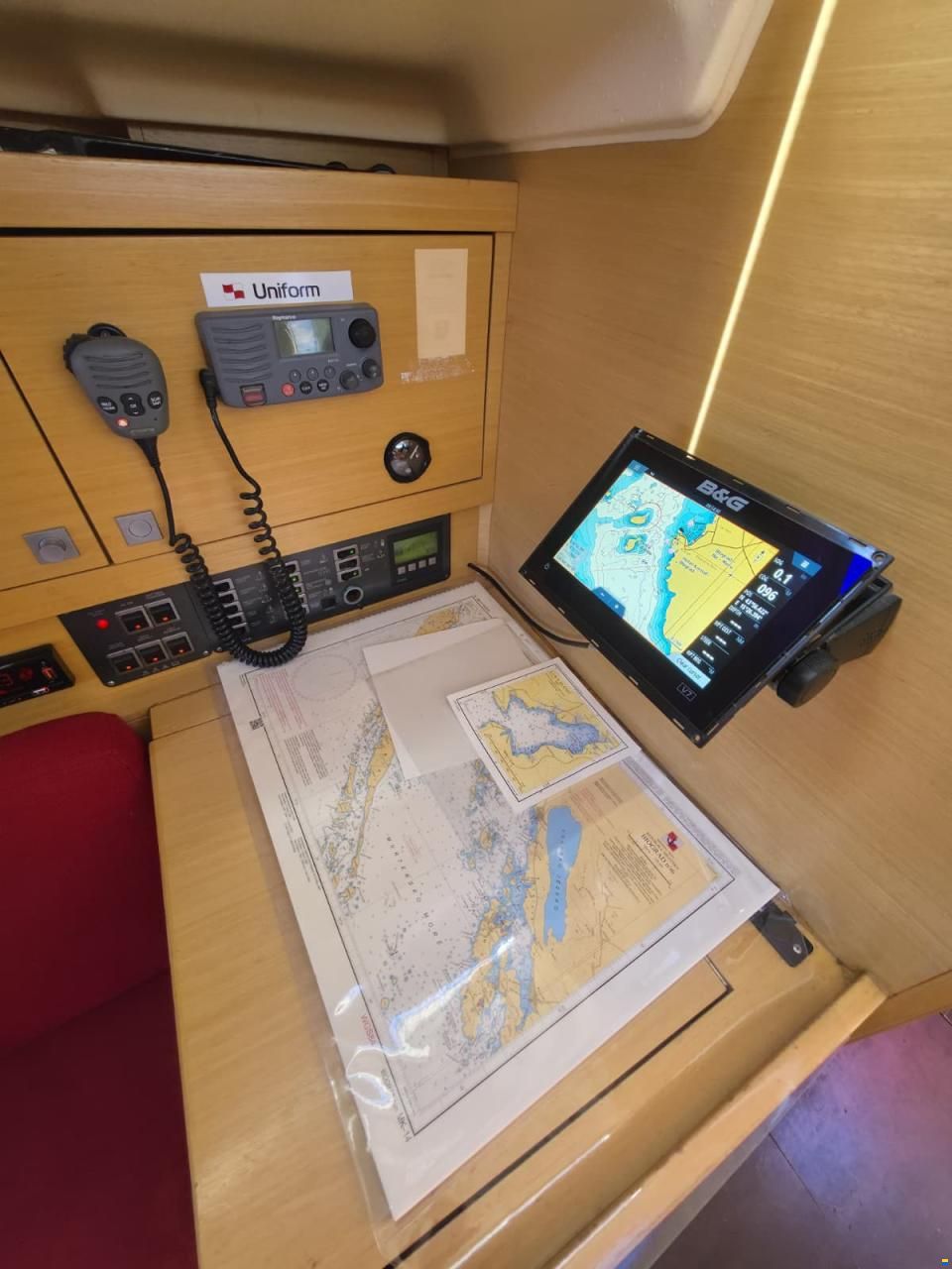 Elan 350