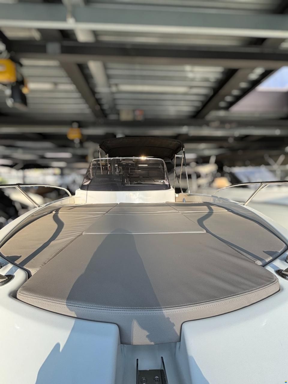 Quicksilver 605 Sundeck